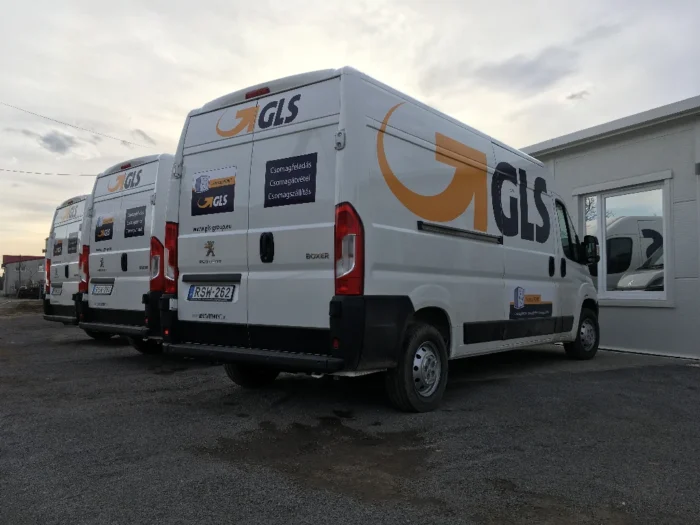 rapidnyomda-autodekoracio-1